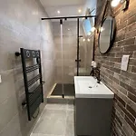 Lägenhet Magnifique T2 45m2 Neuf 5 Personnes Clim Wifi Stationnement Gratuit Centre A 300m *