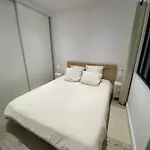 Lägenhet Magnifique T2 45m2 Neuf 5 Personnes Clim Wifi Stationnement Gratuit Centre A 300m *