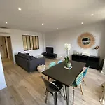 Magnifique T2 45m2 Neuf 5 Personnes Clim Wifi Stationnement Gratuit Centre A 300m