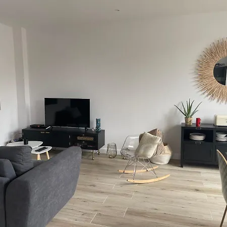Magnifique T2 45m2 Neuf 5 Personnes Clim Wifi Stationnement Gratuit Centre A 300m Διαμέρισμα
